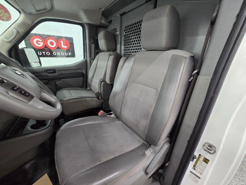 Used 2021 Nissan NV 2500 S RWD image 12