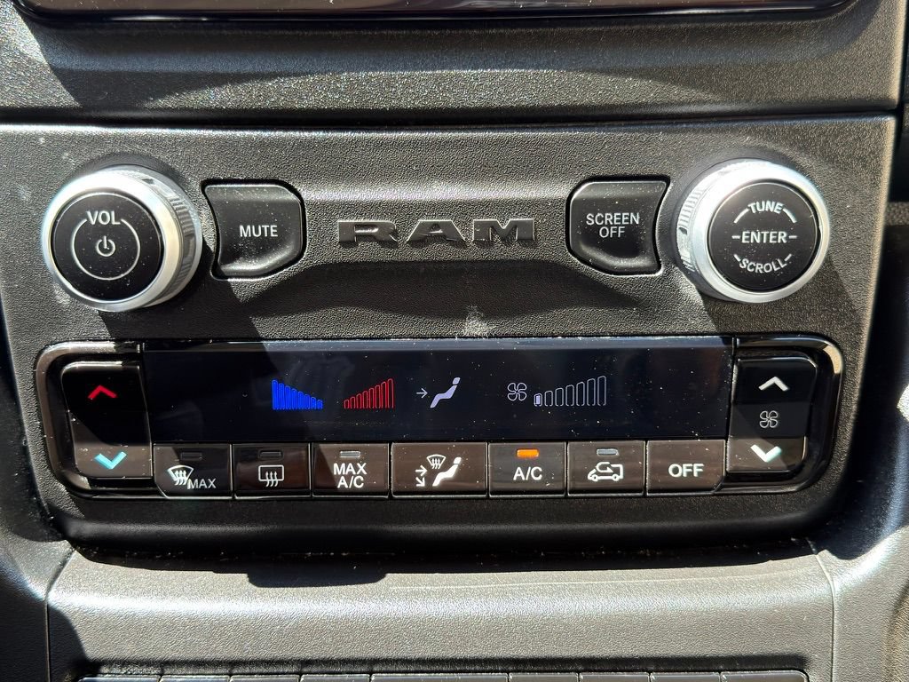 Used 2023 RAM ProMaster 2500 FWD image 33