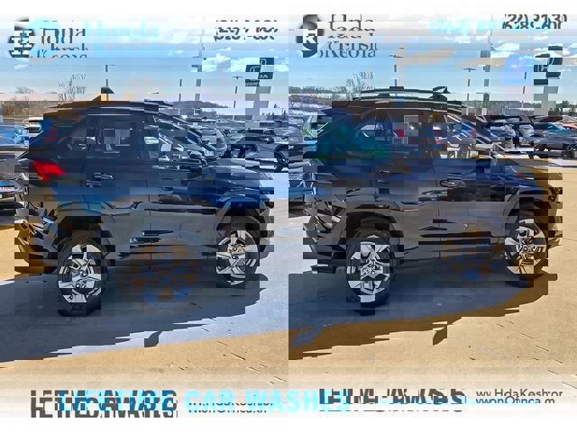 Used 2023 Toyota RAV4 XLE w/ Convenience Package image 6