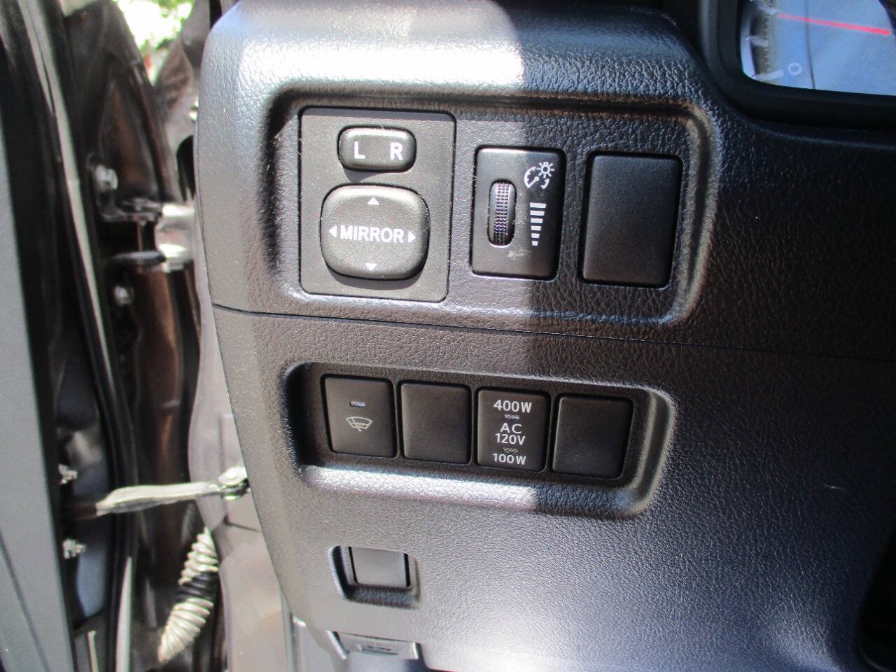 Used 2015 Toyota 4Runner SR5 Premium RWD image 15