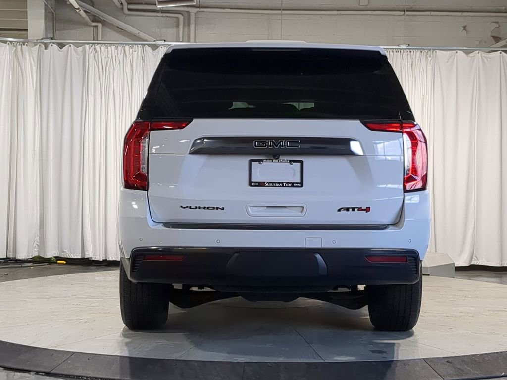 Used 2023 GMC Yukon AT4 w/ Technology Package image 16