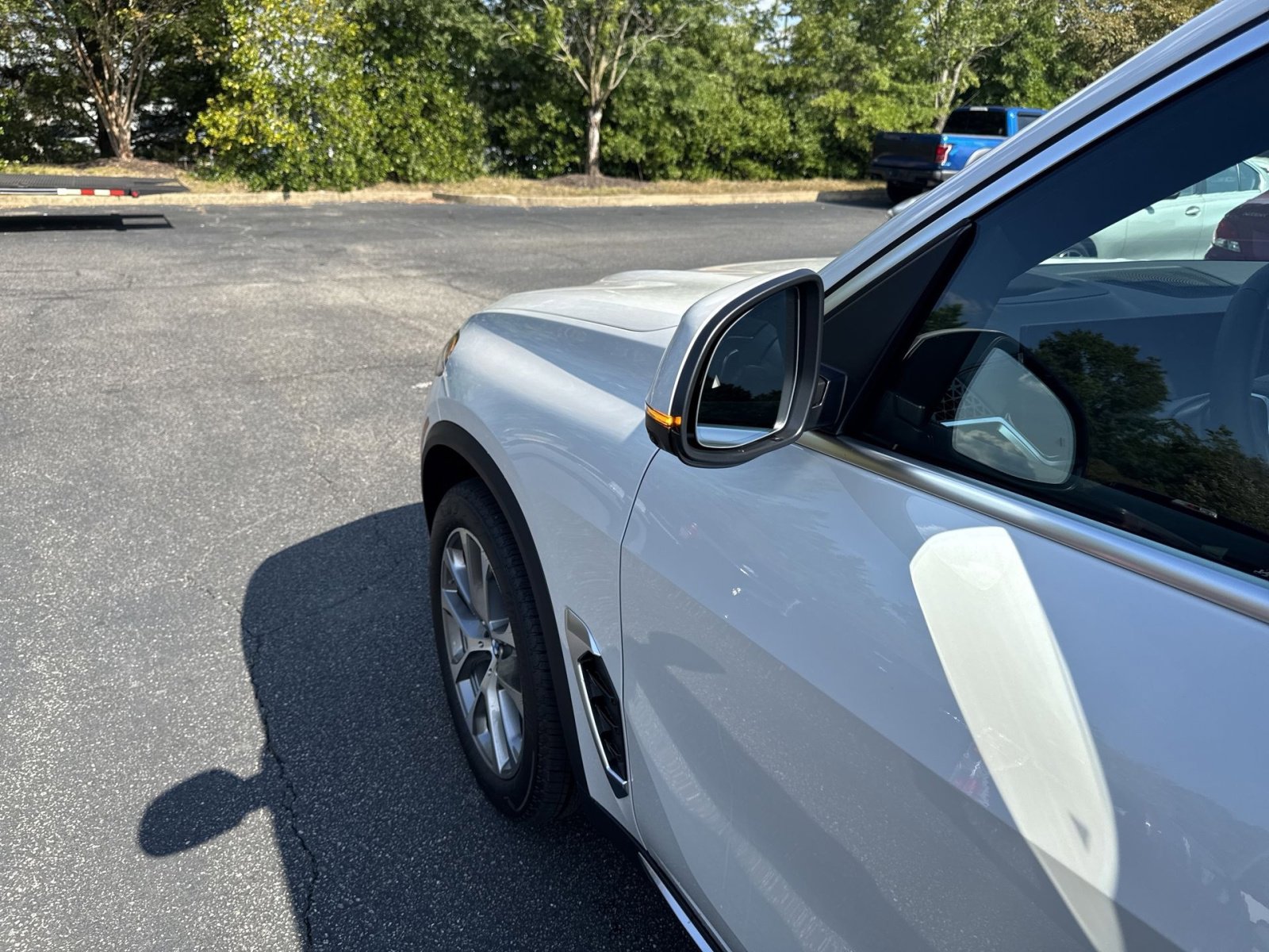 New 2026 BMW X5 xDrive40i image 6