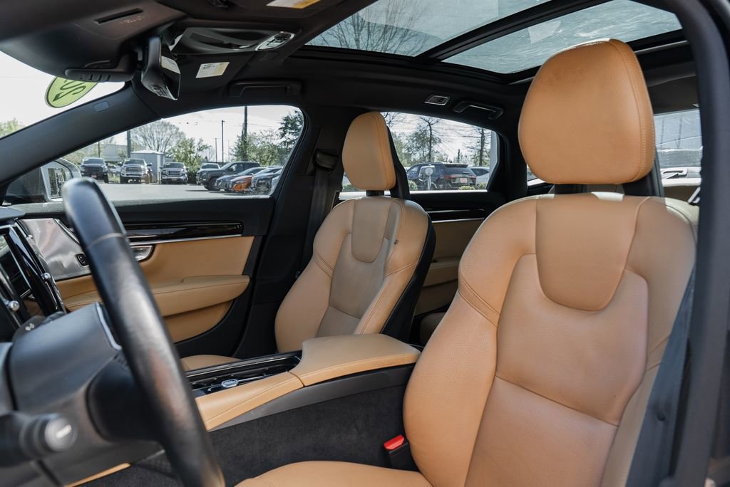 Used 2018 Volvo S90 T6 Momentum w/ Convenience Package image 22