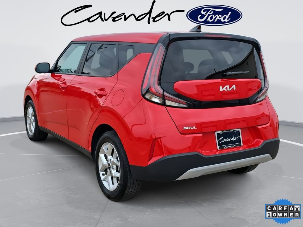 Used 2025 Kia Soul LX w/ LX Technology Package image 7
