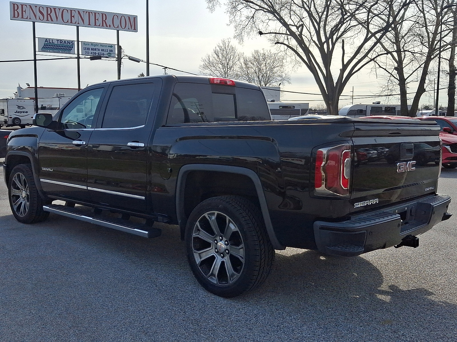 Used 2018 GMC Sierra 1500 Denali video 4