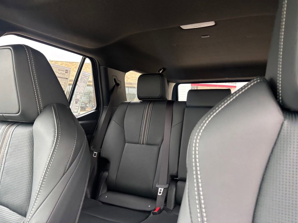 New 2026 Toyota 4Runner Limited AWD/4WD image 11
