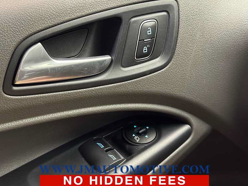 Used 2021 Ford Transit Connect XLT FWD image 38