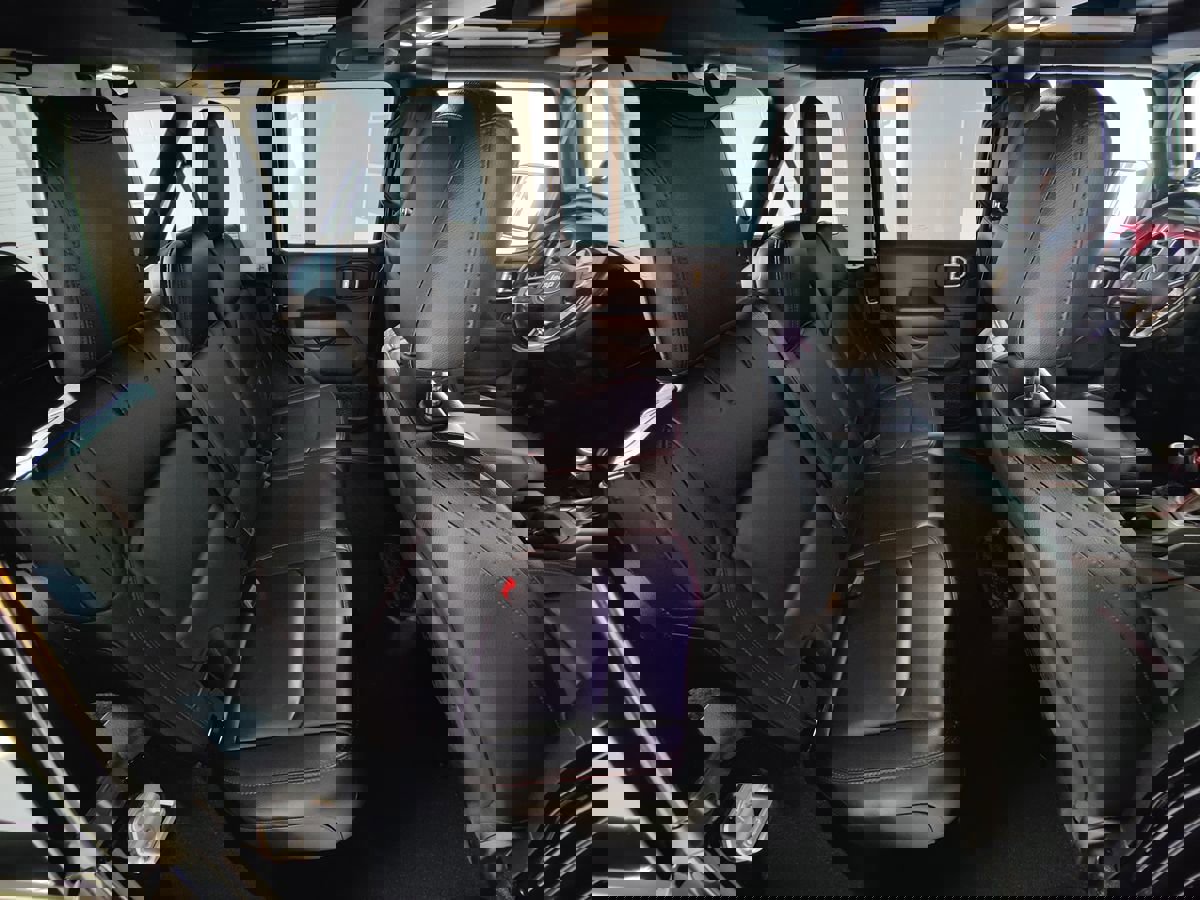 Used 2021 Jeep Wrangler Unlimited Rubicon image 18