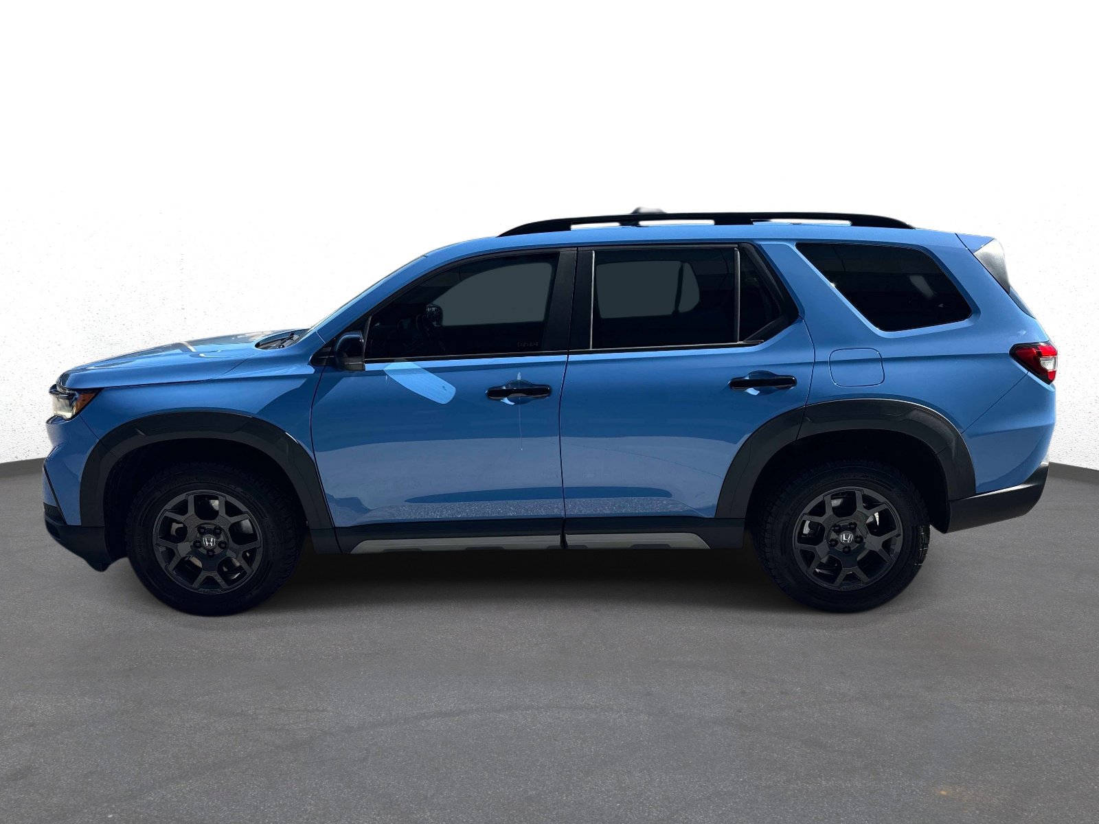 Used 2023 Honda Pilot TrailSport image 6