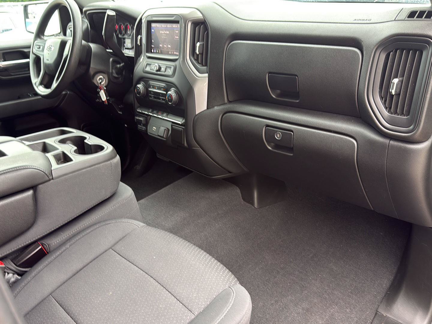 Used 2020 Chevrolet Silverado 1500 Custom Trail Boss w/ Custom Convenience Package AWD/4WD image 28