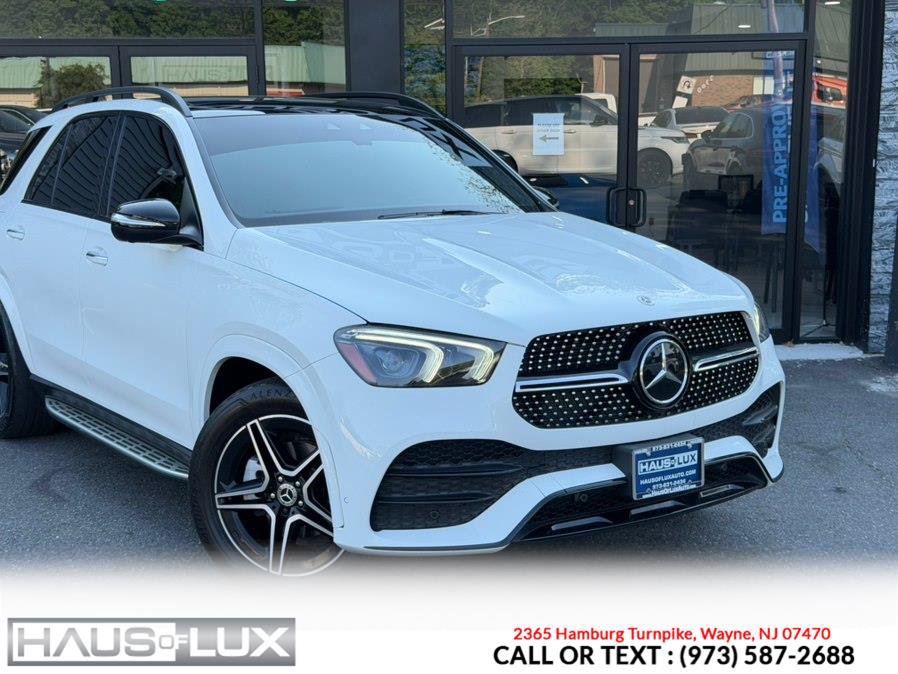 Used 2022 Mercedes-Benz GLE 350 4MATIC w/ AMG Line Exterior image 4