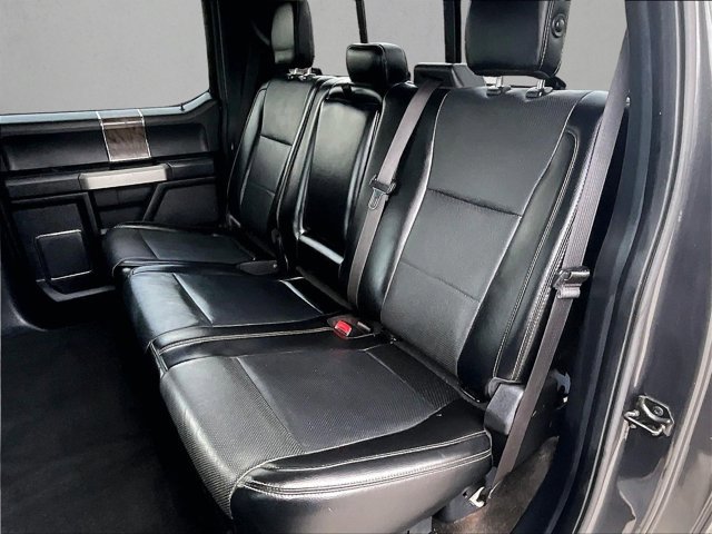 Used 2017 Ford F250 Lariat w/ Lariat Ultimate Package AWD/4WD image 28