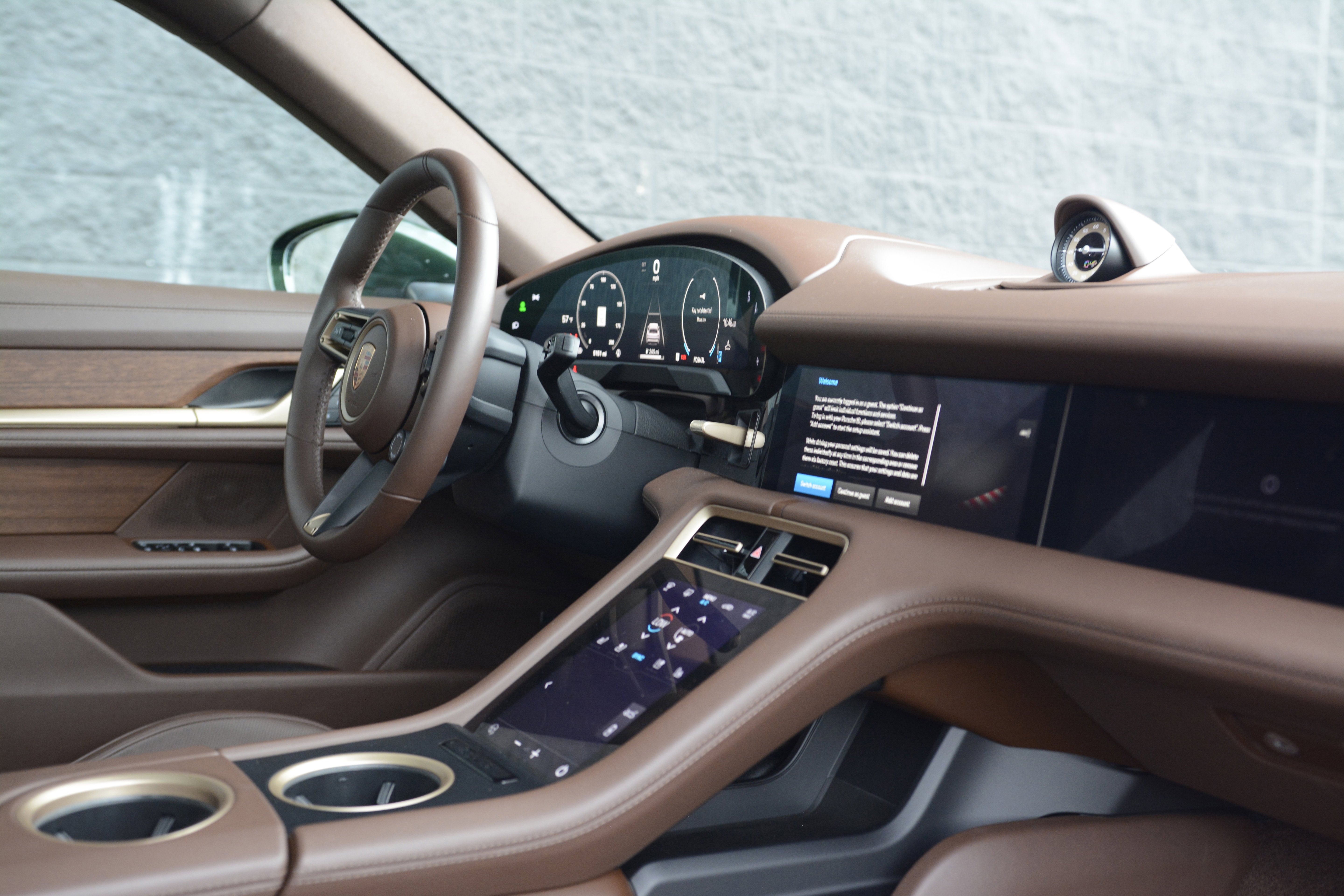 Certified 2025 Porsche Taycan 4 Cross Turismo AWD/4WD image 28