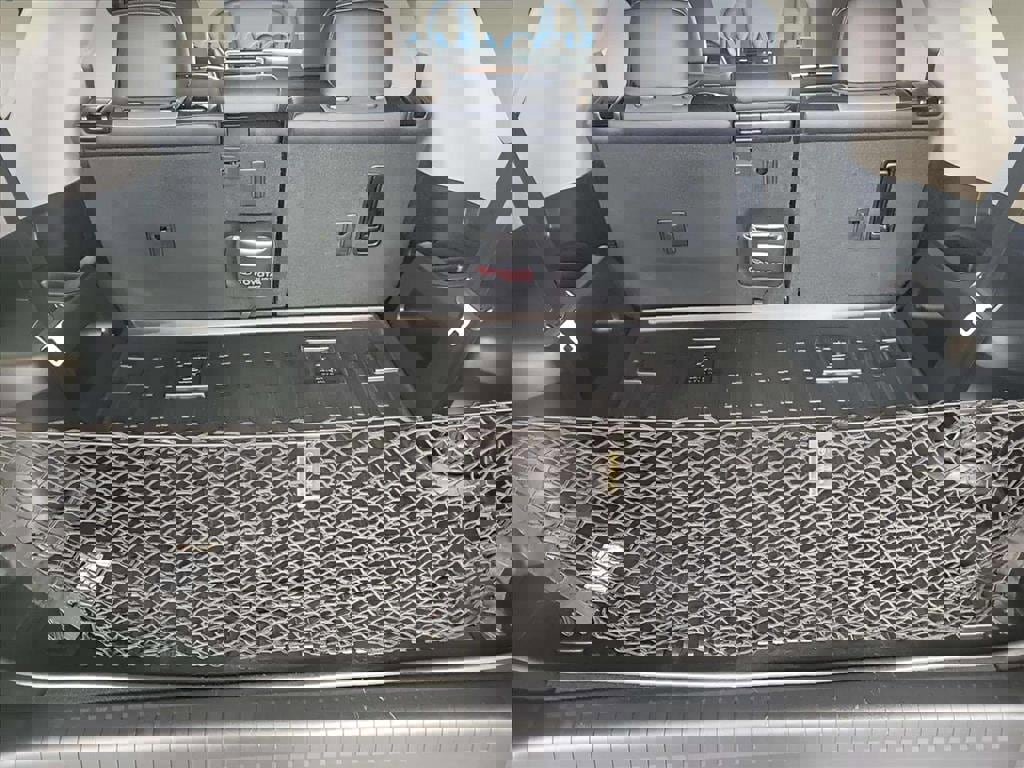 Used 2023 Toyota 4Runner SR5 Premium w/ Moonroof Package image 25