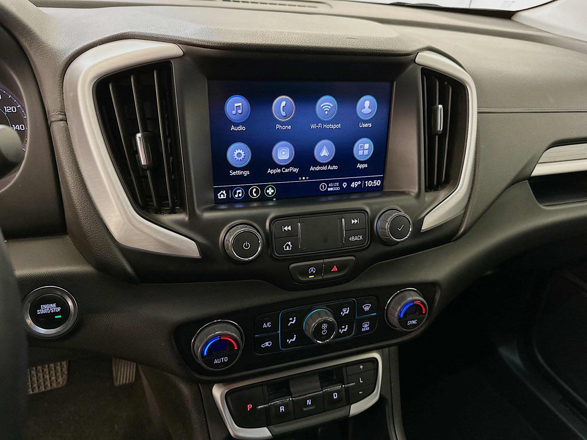 Used 2024 GMC Terrain SLT image 26