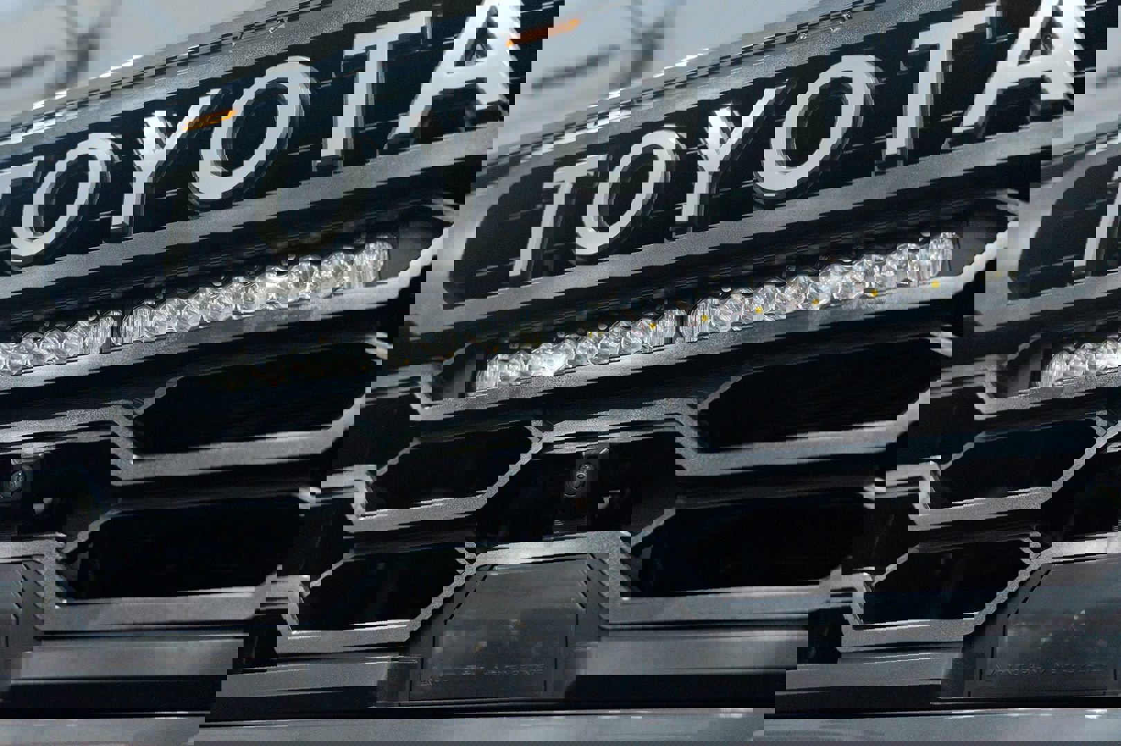 Used 2024 Toyota Sequoia TRD Pro AWD/4WD image 29