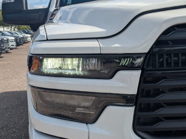 New 2026 RAM 3500 Big Horn AWD/4WD image 10
