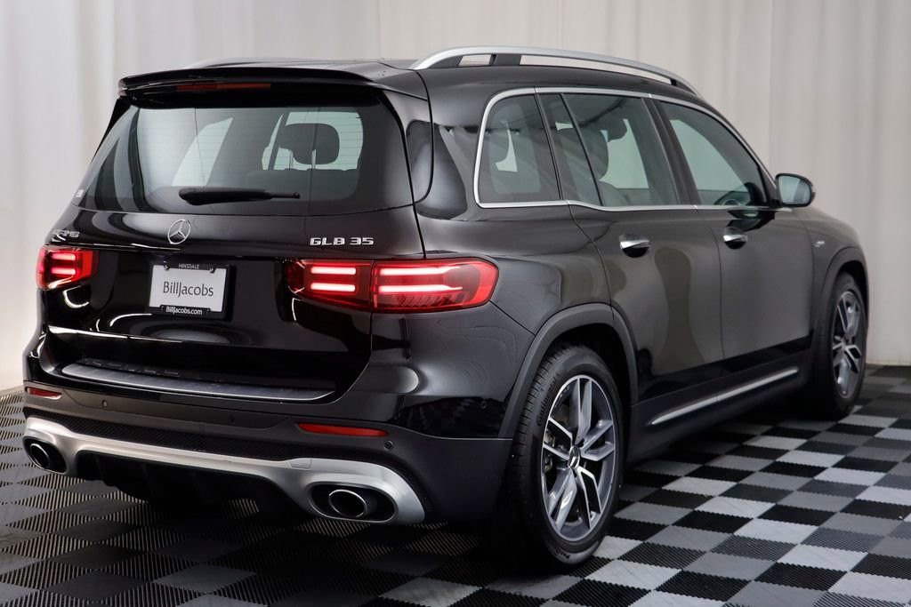 Used 2025 Mercedes-Benz GLB 35 AMG 4MATIC image 17