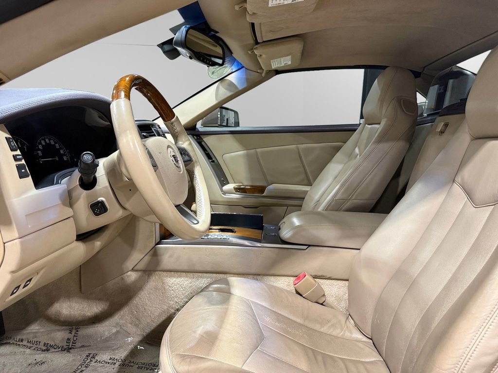 Used 2008 Cadillac XLR image 19