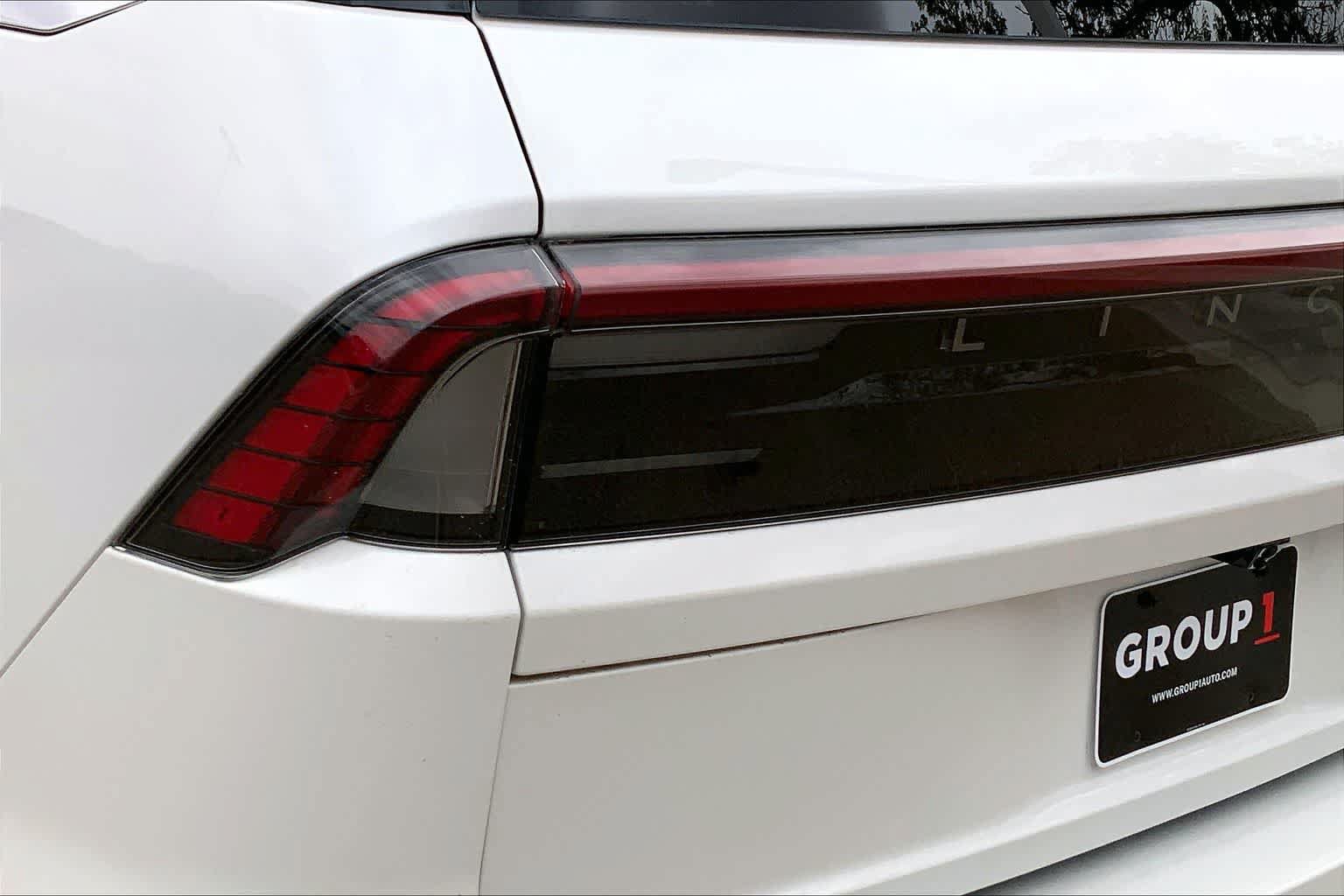 New 2026 Lincoln Navigator Reserve AWD/4WD image 14