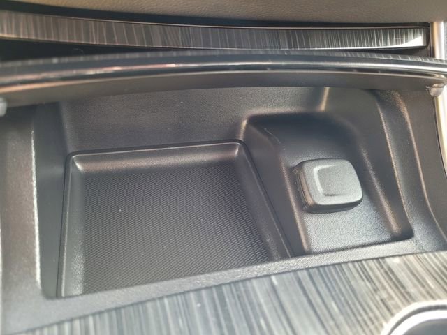 Used 2018 Chevrolet Impala LS image 20