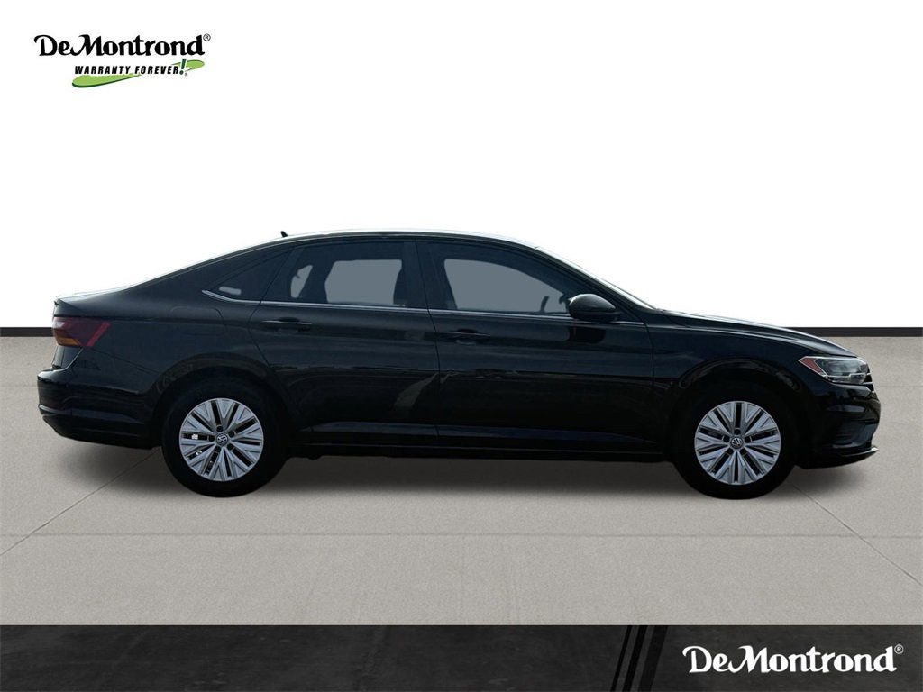 Used 2019 Volkswagen Jetta S image 4