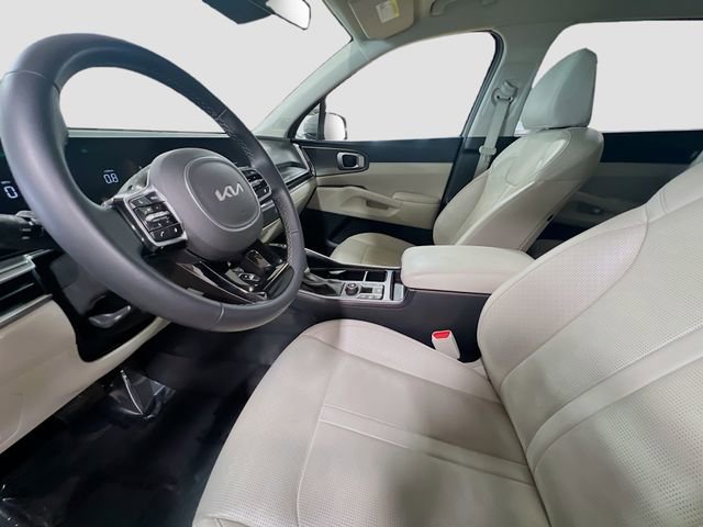 Certified 2025 Kia Sorento EX image 22