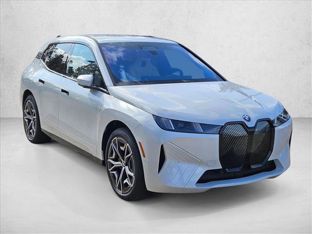 Used 2026 BMW iX xDrive45 image 3