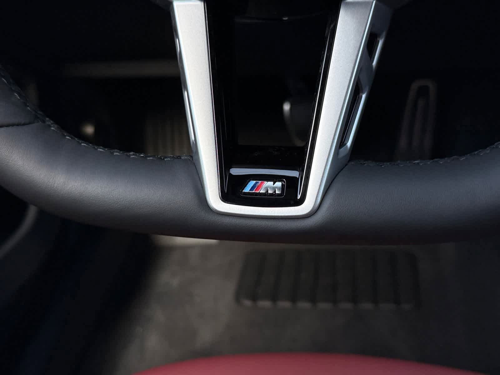 New 2026 BMW 330i xDrive Sedan w/ M Sport Package AWD/4WD image 22