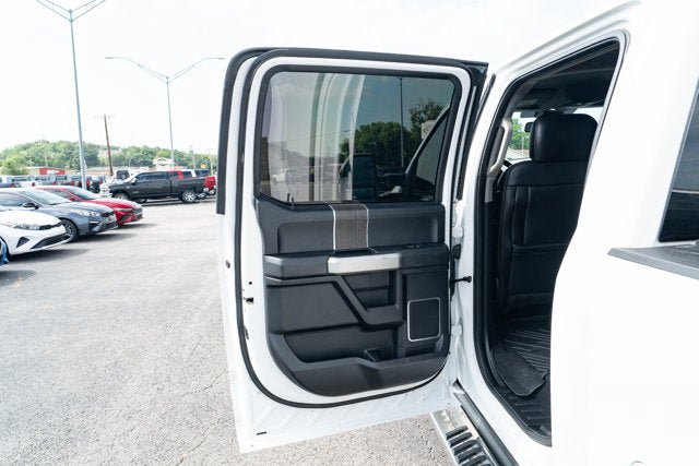 Used 2020 Ford F250 Lariat w/ Lariat Ultimate Package AWD/4WD image 12