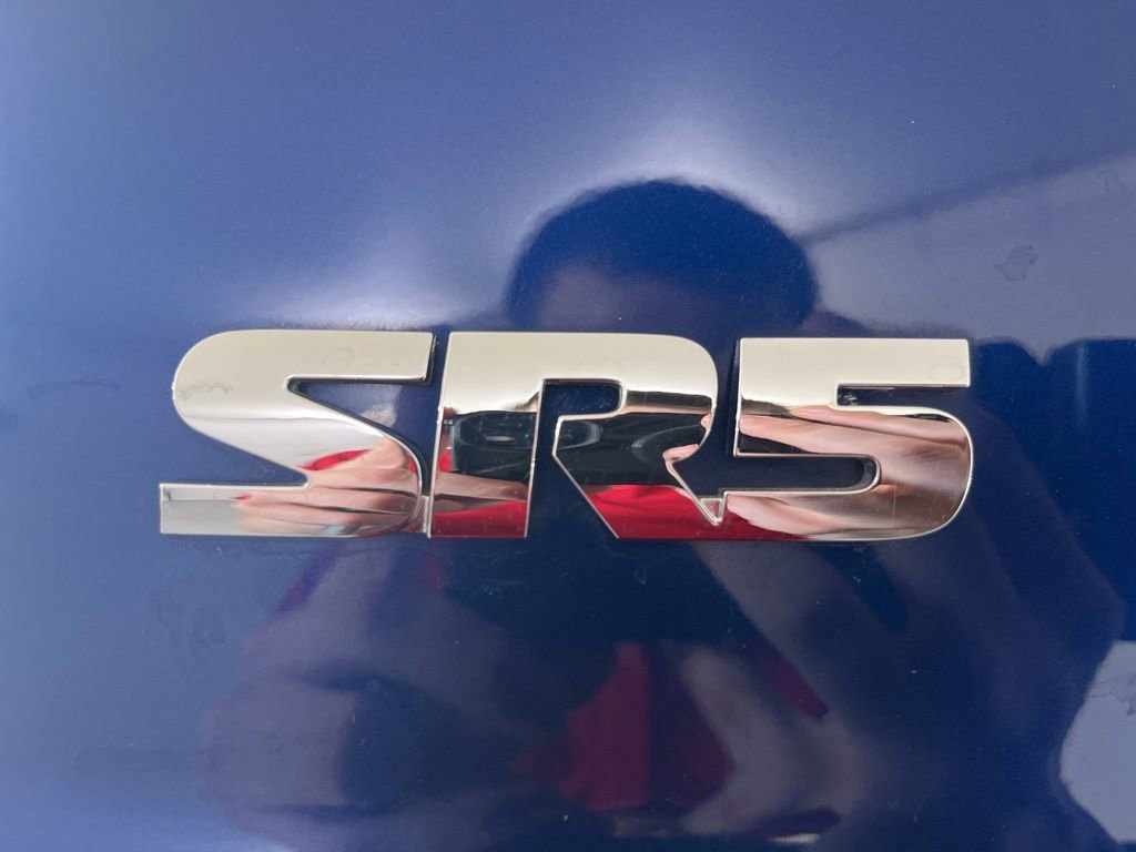 Used 2015 Toyota Tundra SR5 w/ SR5 Upgrade Package image 51