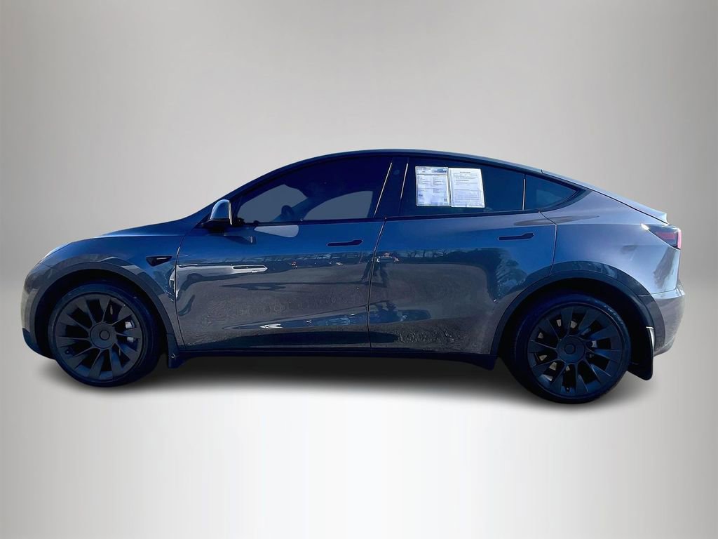 Used 2023 Tesla Model Y Long Range image 9