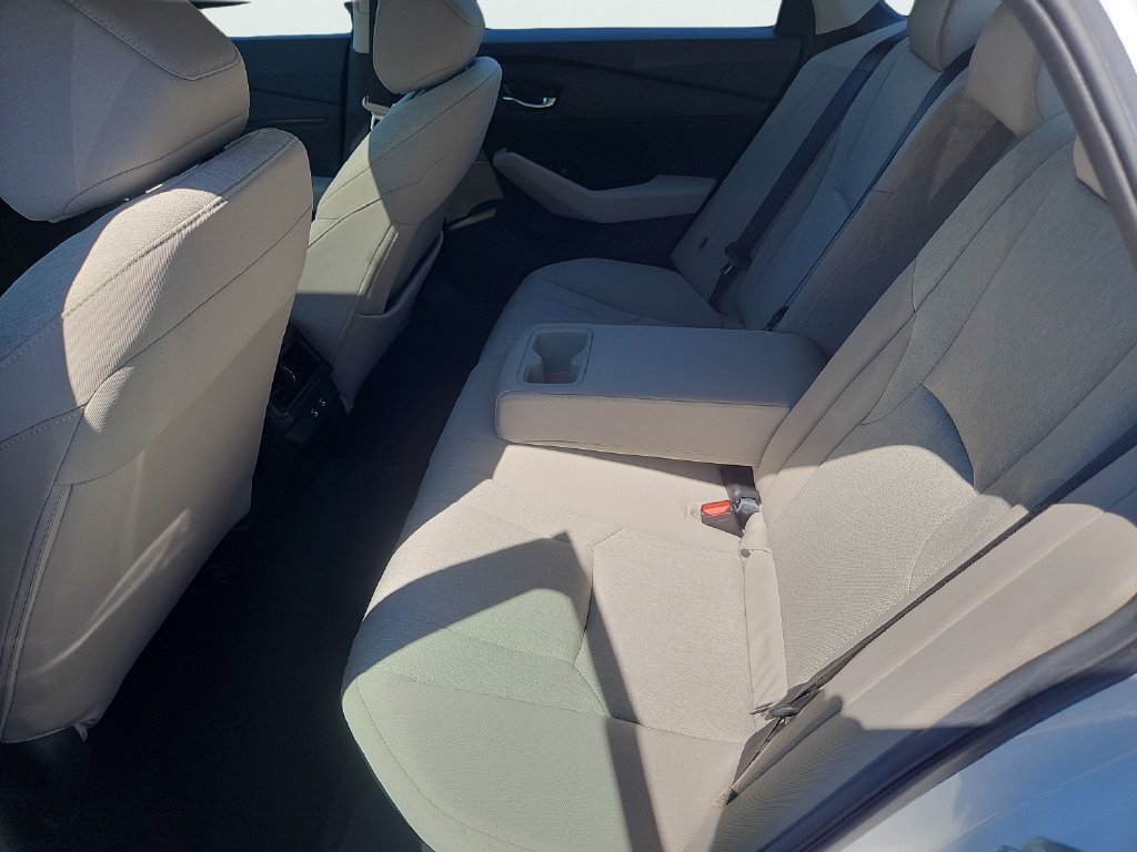 Certified 2025 Honda Accord SE image 30