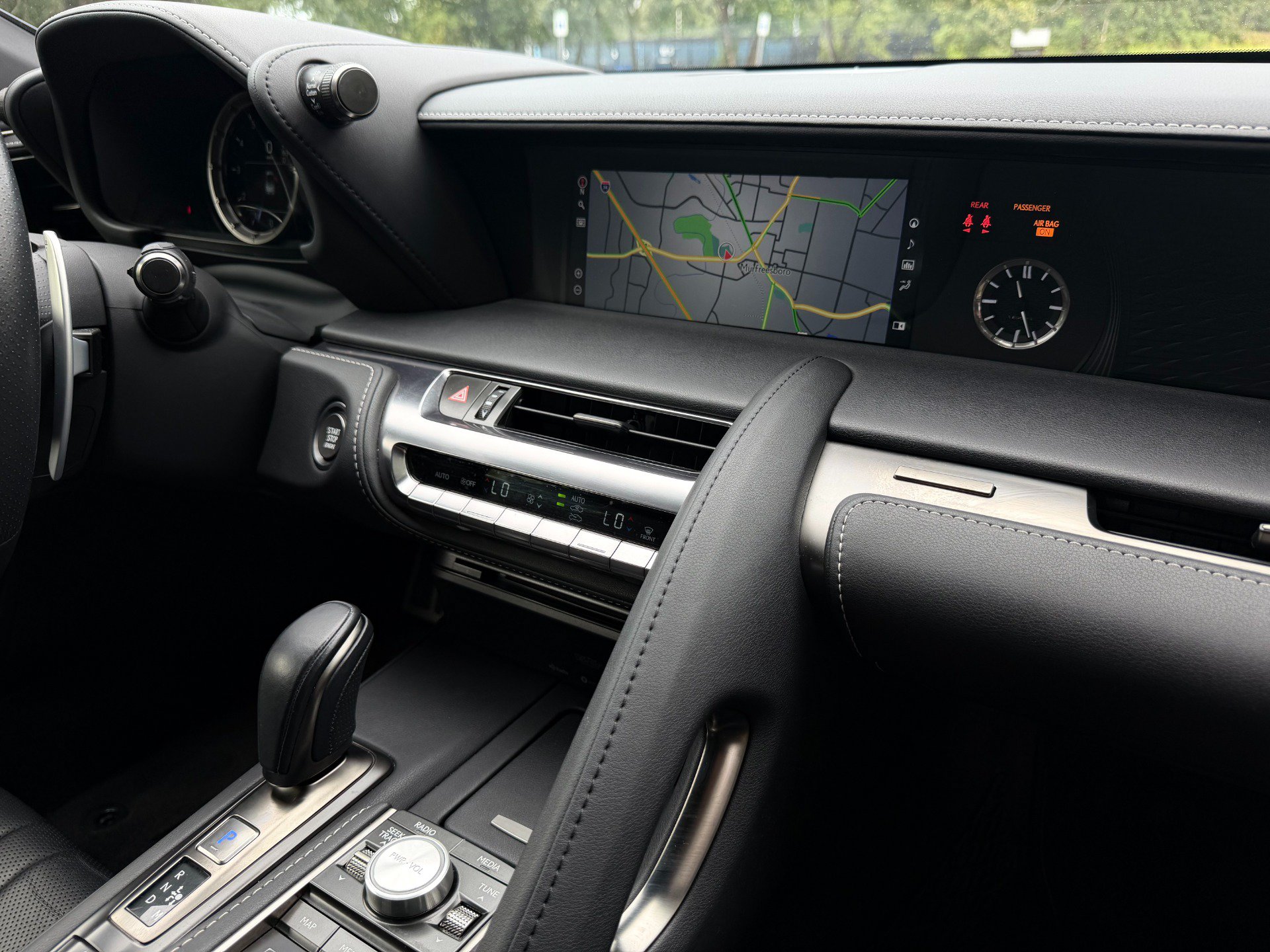 Used 2021 Lexus LC 500 Convertible w/ Touring Package RWD image 29