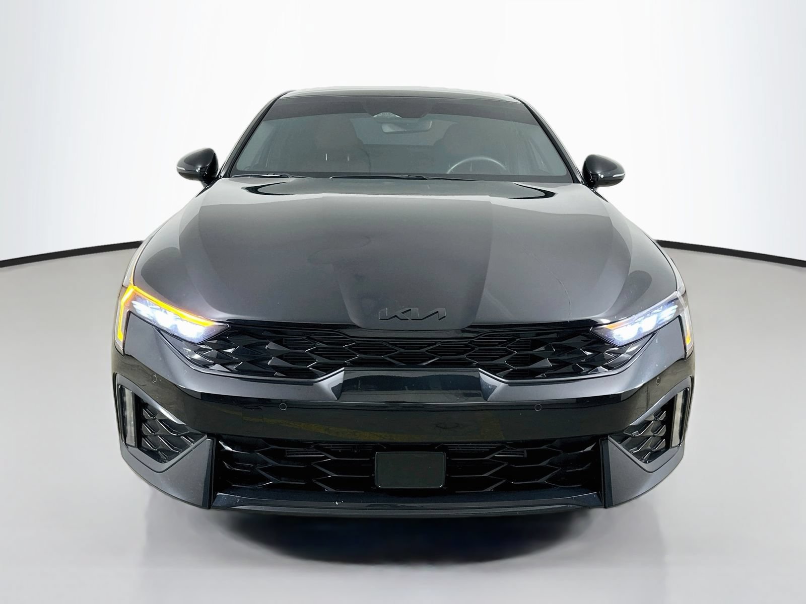 Used 2026 Kia K5 GT-Line w/ GT-Line Premium Package AWD/4WD image 2