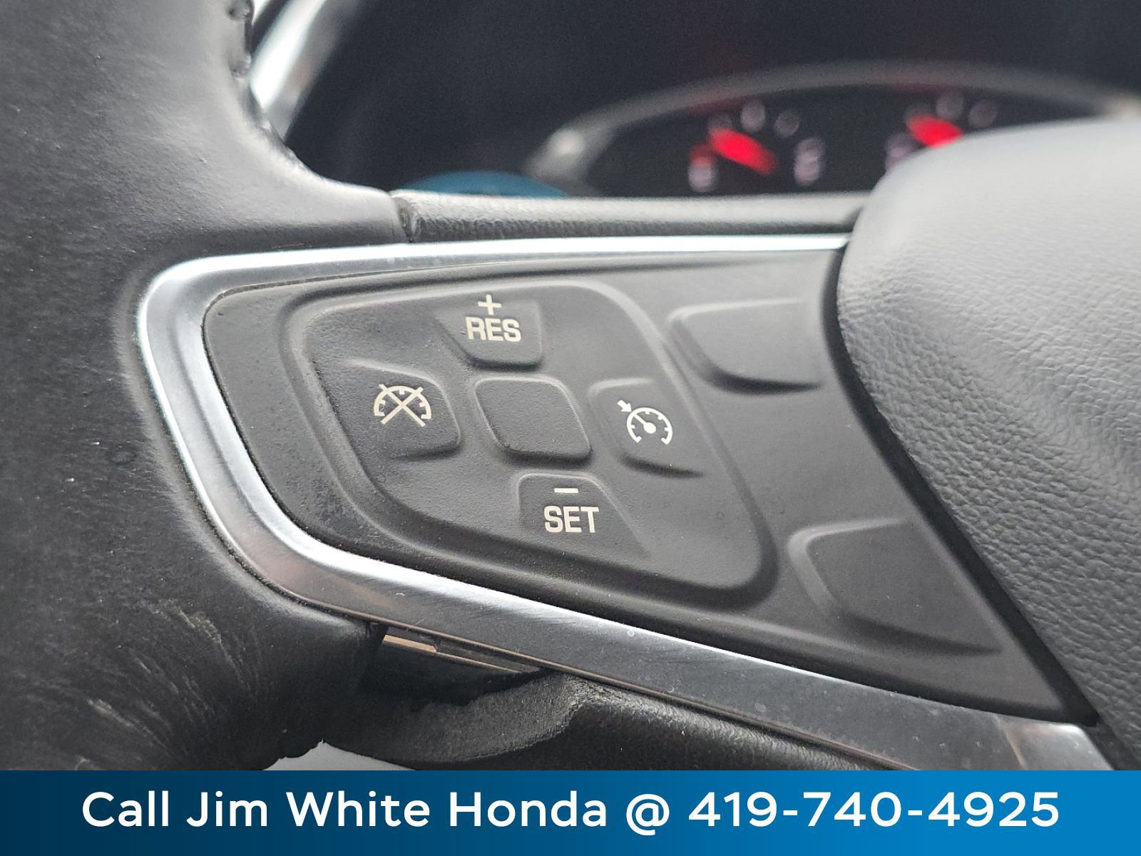 Used 2016 Chevrolet Malibu LT image 32