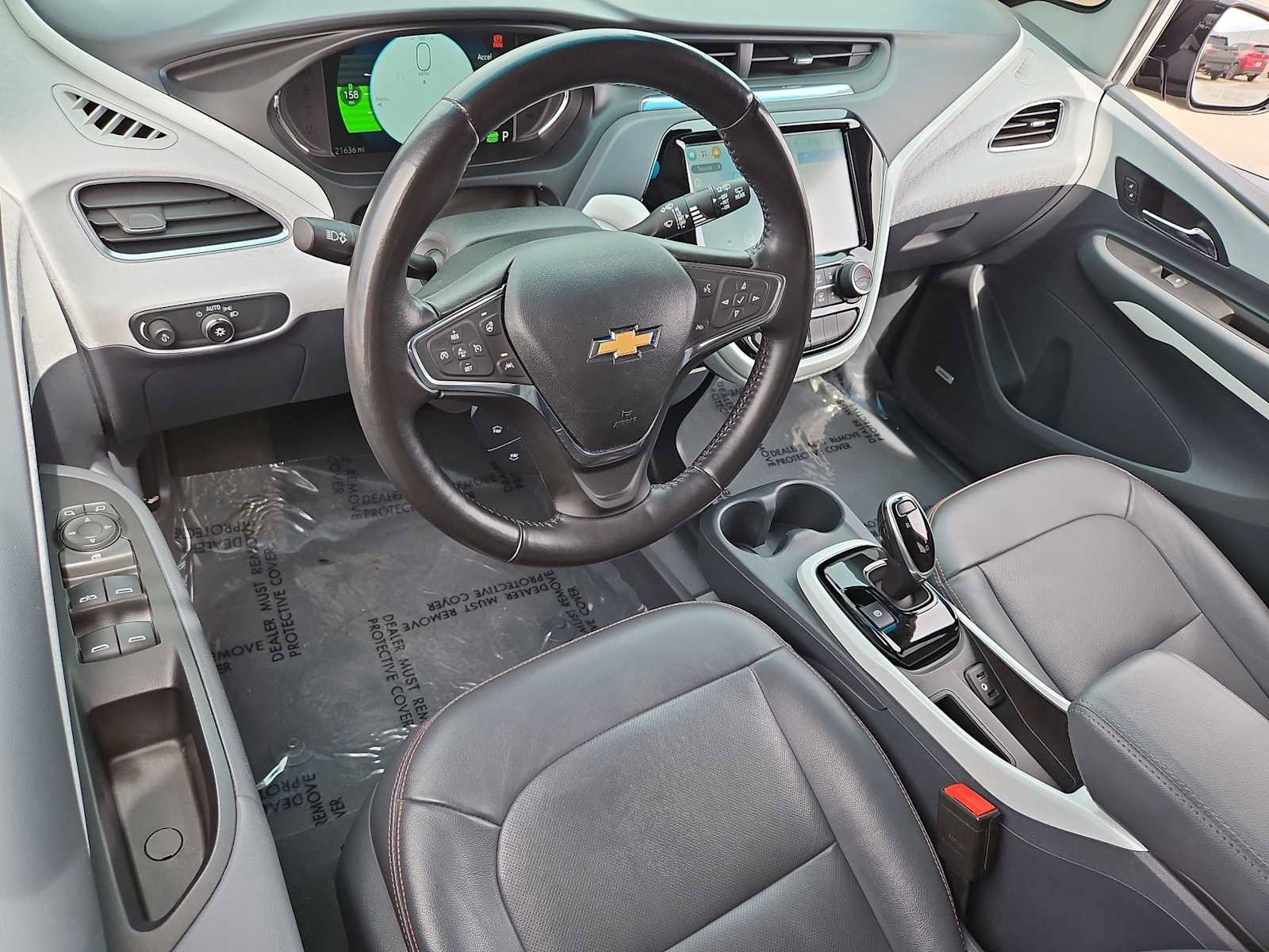 Used 2020 Chevrolet Bolt Premier w/ Infotainment Package image 10