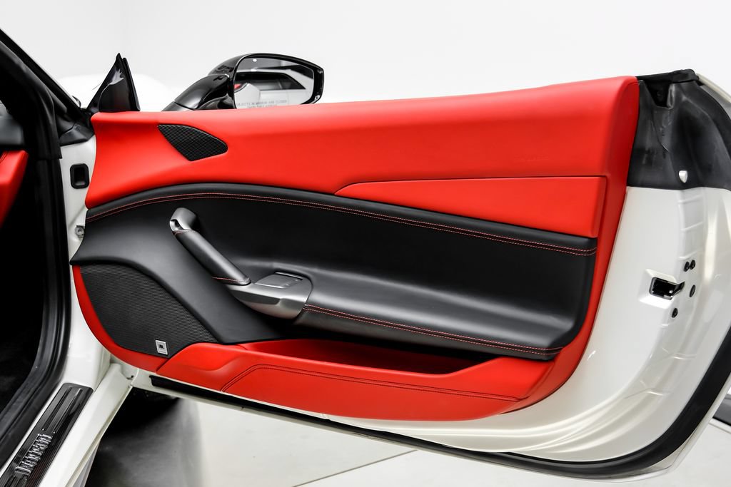 Used 2018 Ferrari 488 Spider RWD image 50