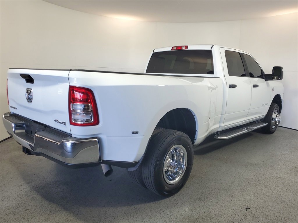 Used 2024 RAM 3500 Big Horn image 6