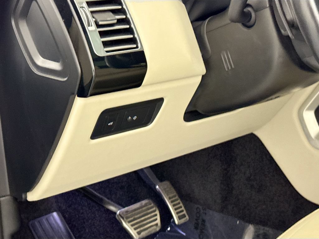 Certified 2022 Land Rover Range Rover Westminster Edition AWD/4WD image 10