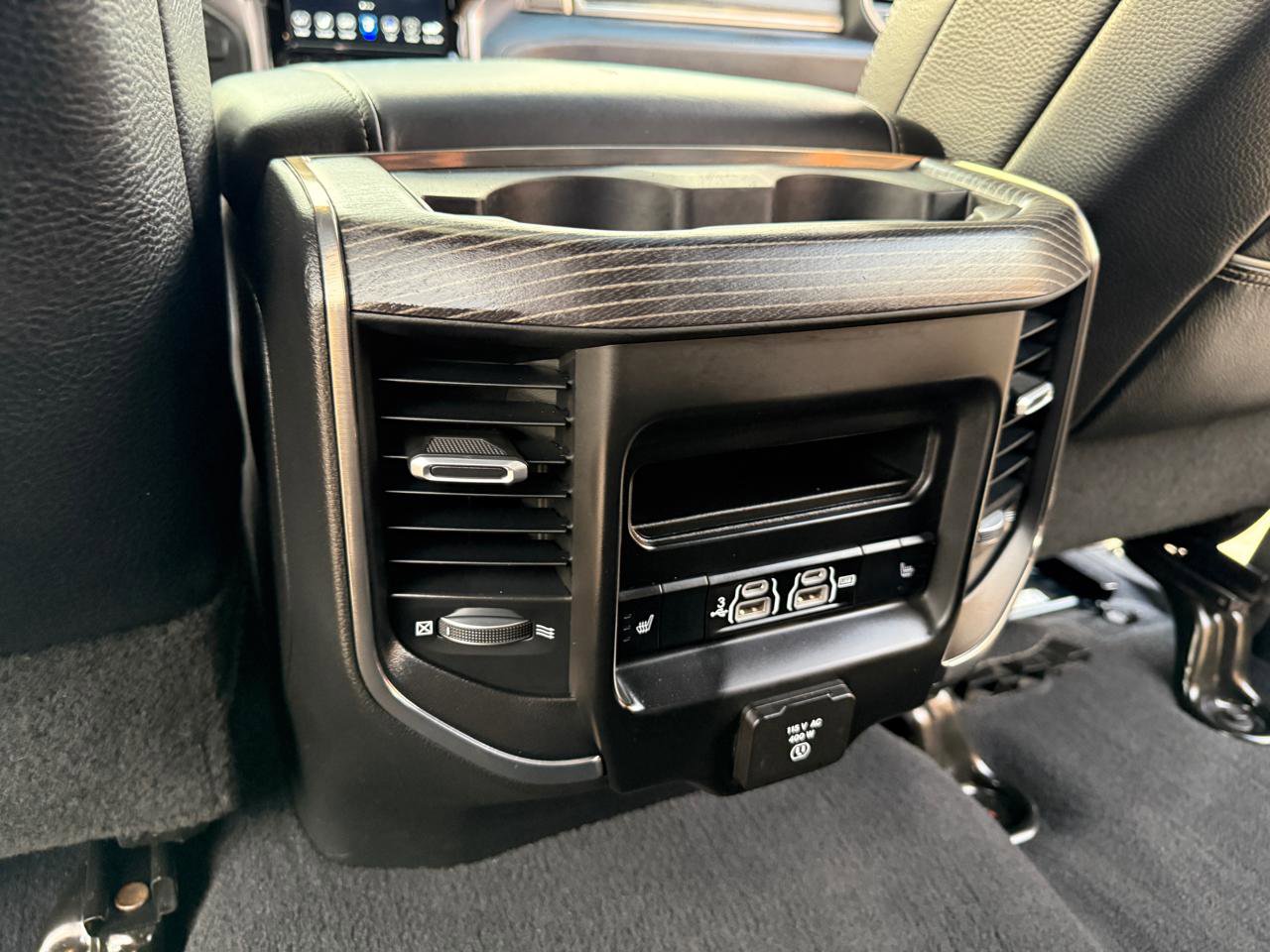 Used 2019 RAM 3500 Limited image 26