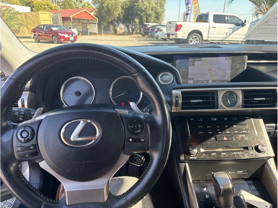 Used 2014 Lexus IS 250 w/ Navigation Package RWD image 12