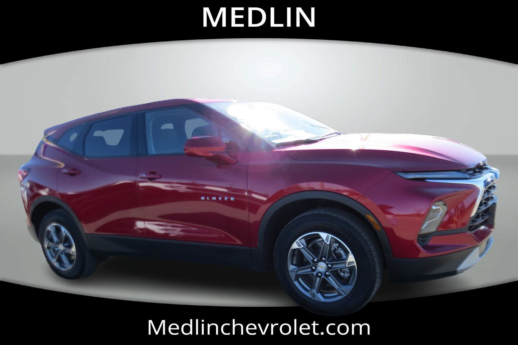 Used 2023 Chevrolet Blazer LT w/ Driver Confidence Package FWD image 1