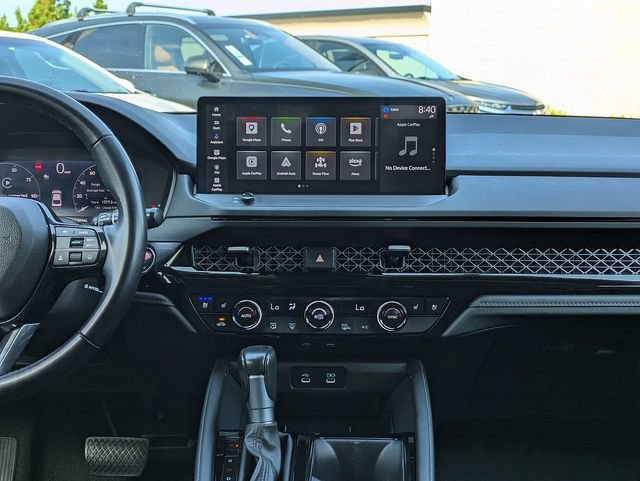 Used 2023 Honda Accord Touring image 16