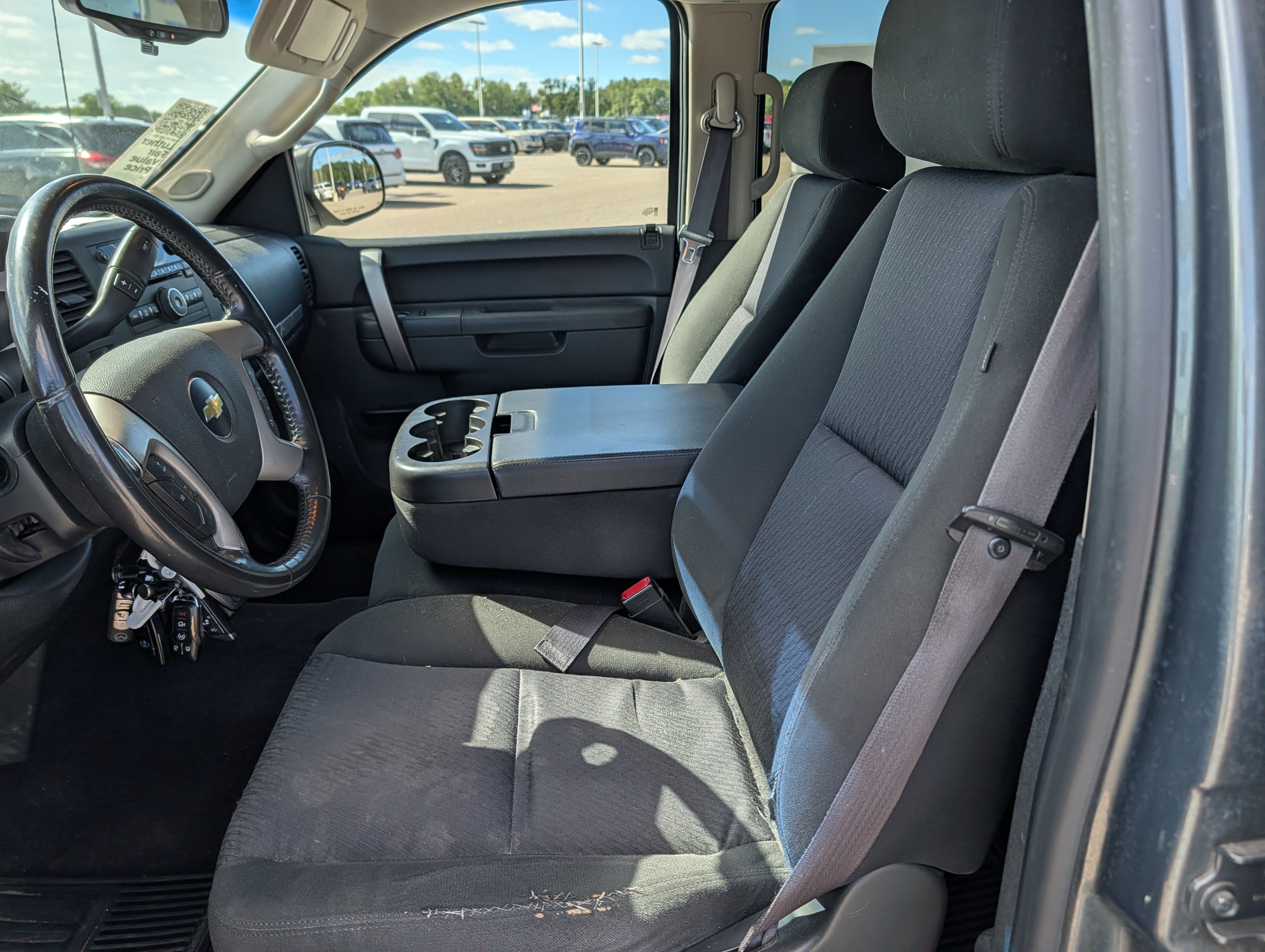 Used 2011 Chevrolet Silverado 1500 LT w/ All-Star Edition AWD/4WD image 7
