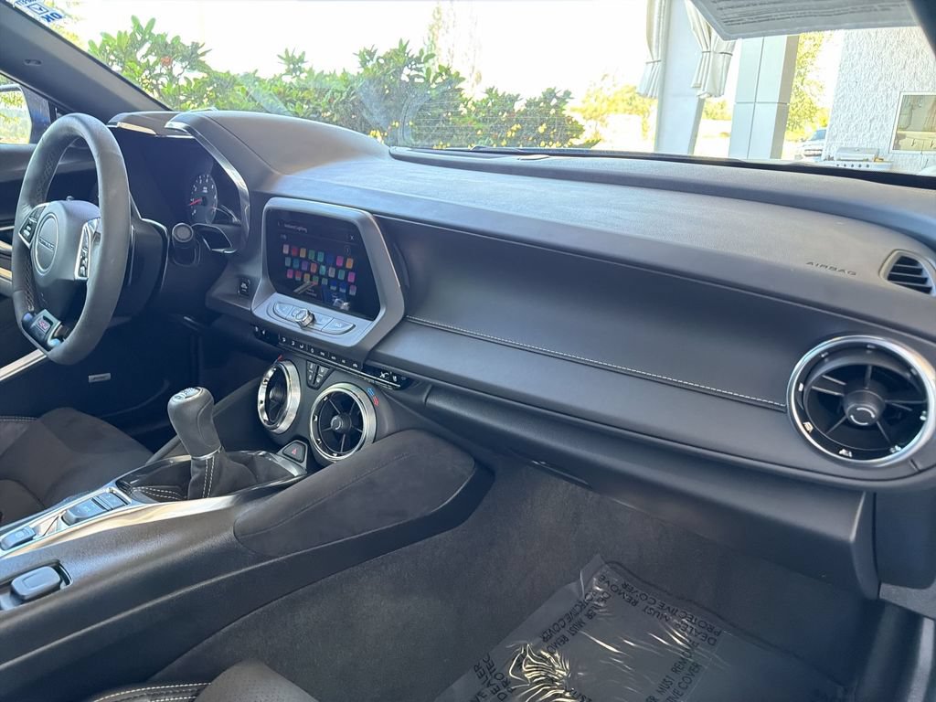 Certified 2023 Chevrolet Camaro SS RWD image 30