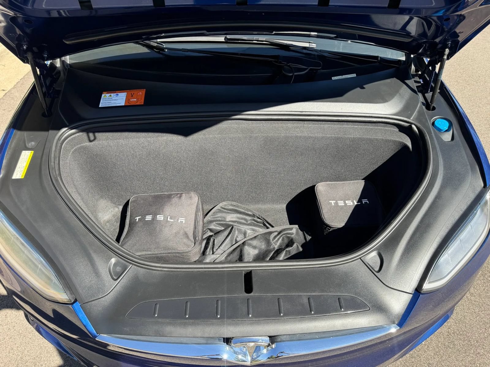 Used 2016 Tesla Model X 75D AWD/4WD image 22