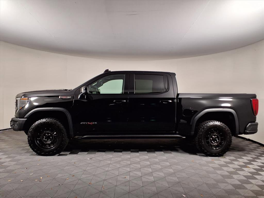 Used 2025 GMC Sierra 1500 AT4X w/ AT4X AEV Edition image 4
