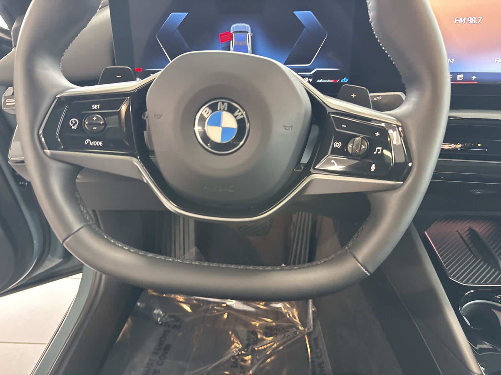 Used 2024 BMW 530i xDrive w/ Convenience Package AWD/4WD image 29