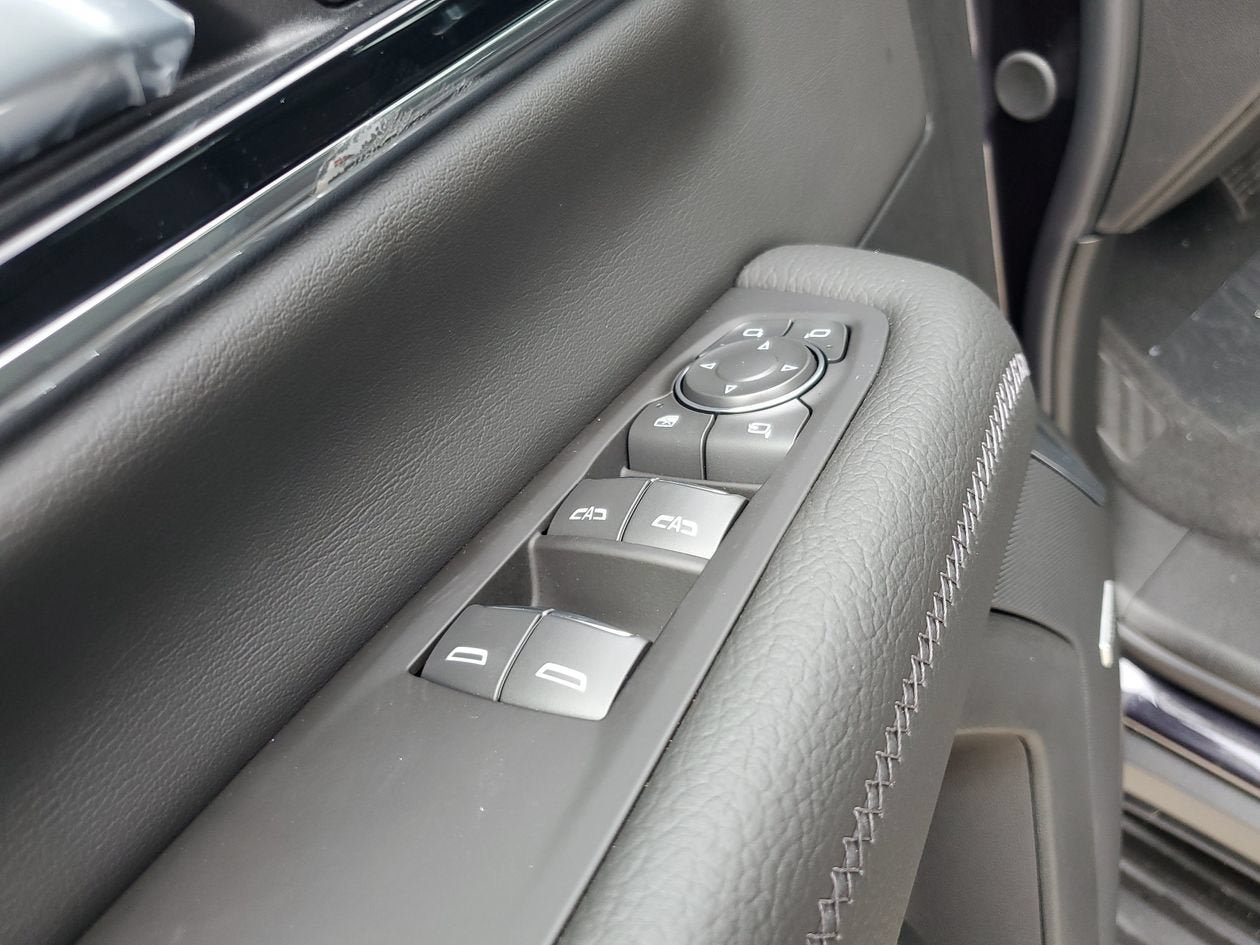 New 2026 GMC Yukon XL Denali RWD image 18